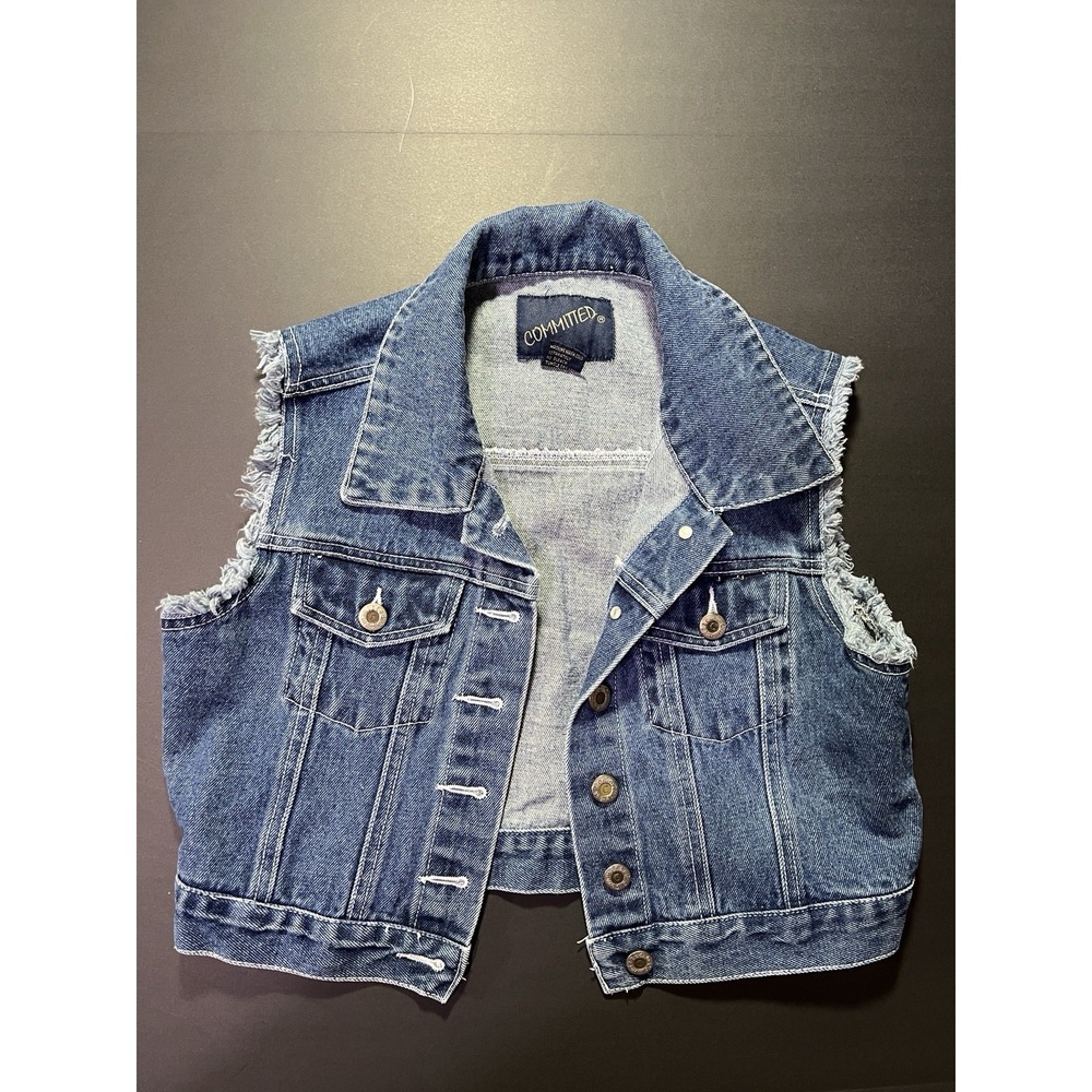 Vintage Committed Jean Jacket Women's Size M - Cut Off Sleeves‎ - Y2K